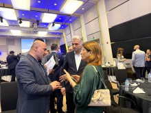 Iranian Hospital Dubai Receives Gold Member Certification at the Business Networking Summit in Health and Health Tourism